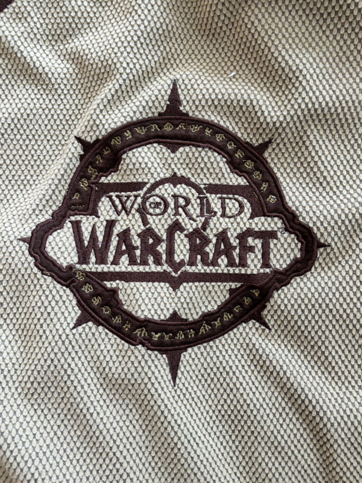 World of Warcraft Men’s Hoodie Zipper Beige Brown Large WoW Blizzard Collectable