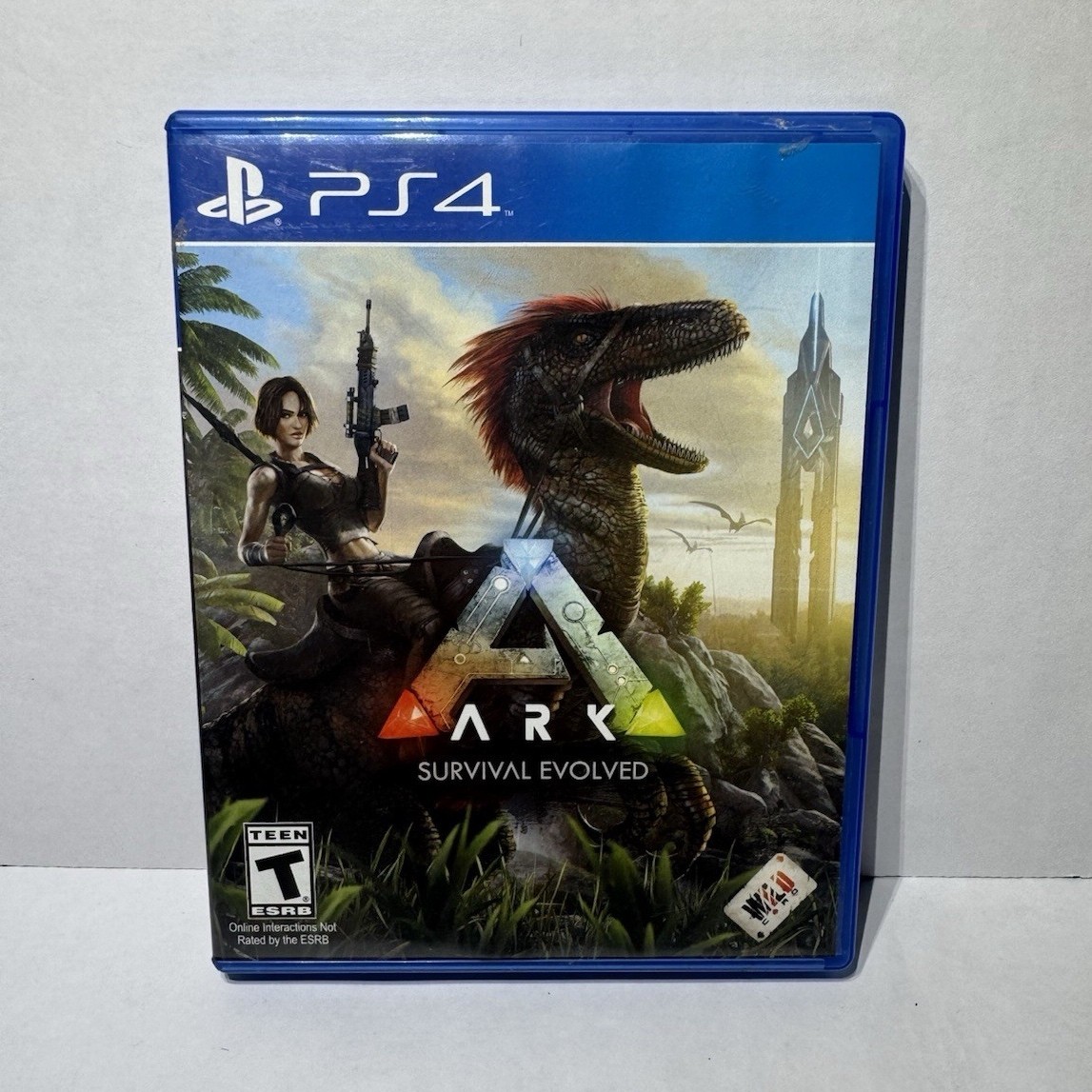 Studio Wildcard ARK: Survival Evolved PS4 Multiplayer Online Play T Teen