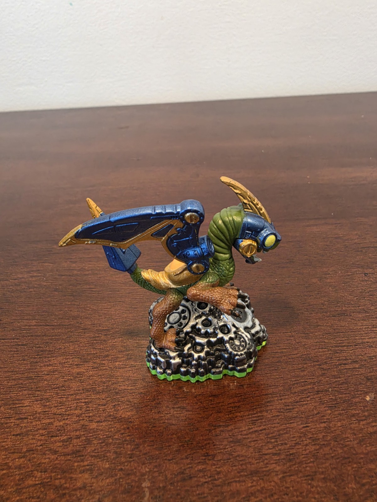 2011 Activision Skylanders Drobot Series 1 Figure Missing Wing As Is