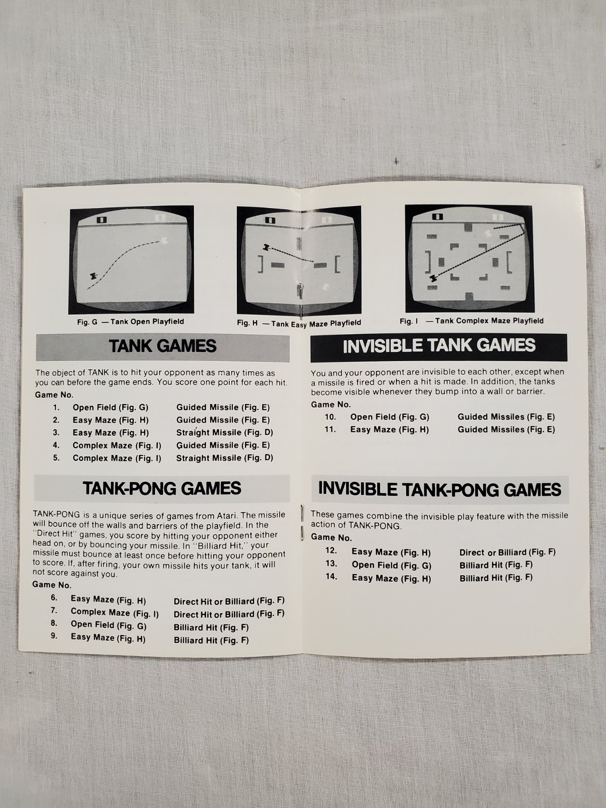 Combat 01 Atari Corporation Black And White Manual – VERY RARE