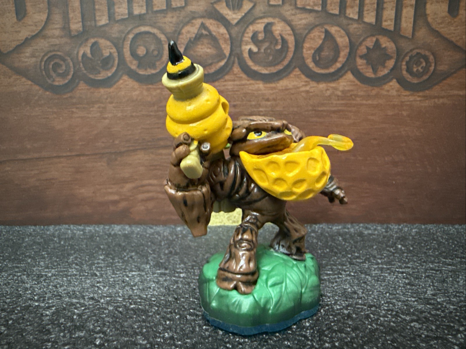 lightcore bumble blast Skylanders Swap Force Figure Loose Out Of Box