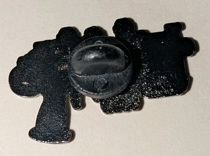 Fallout Plasma Pistol Bethesda Enamel Pin Culturefly Pinback EUC HTF Video Game