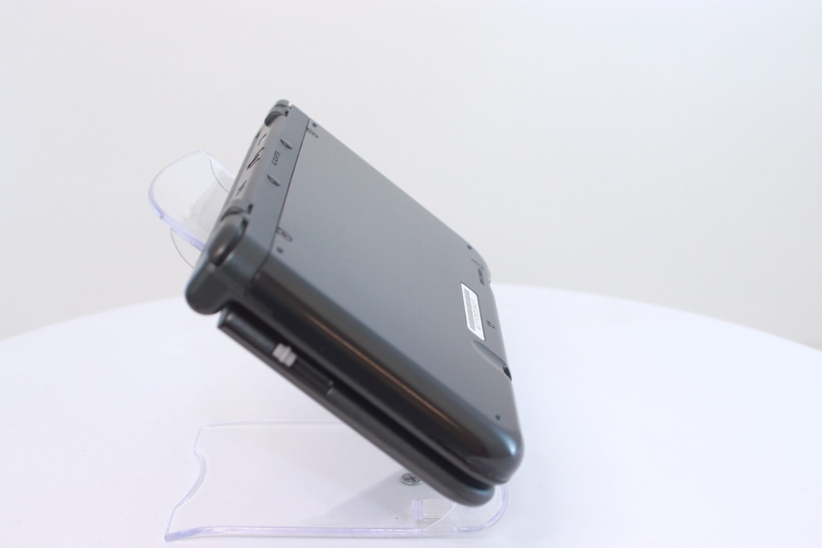 New Nintendo 3DS LL XL Metallic Black [Rank : A]Region-locked