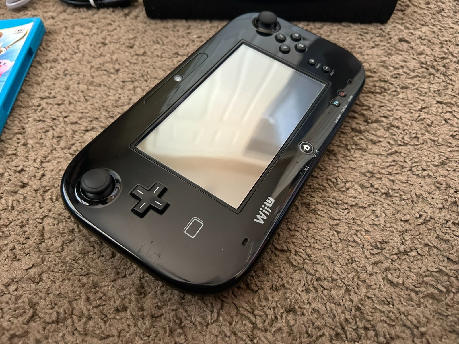 Nintendo Wii U 32GB Console + Super Smash Bros bundle lot black system