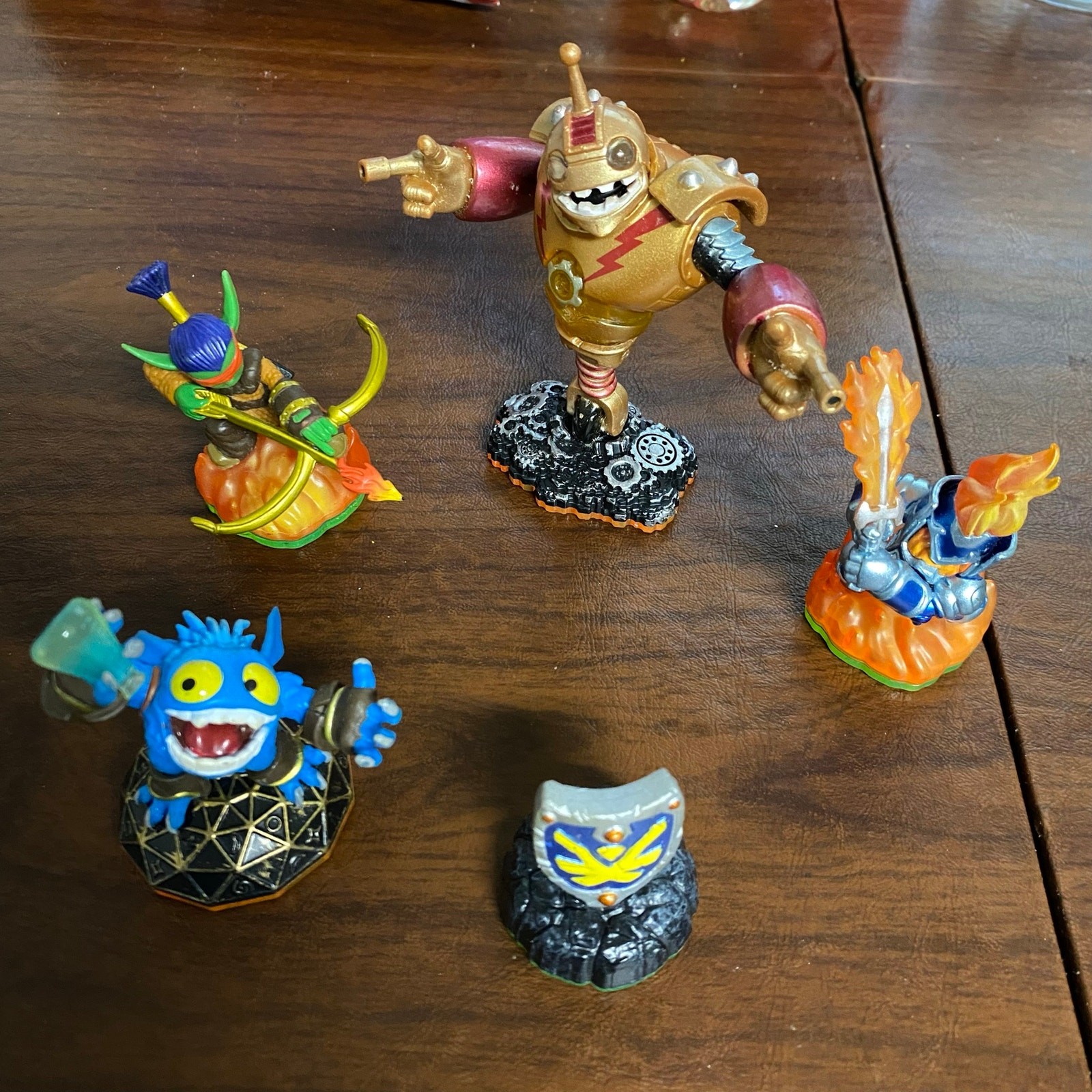 Skylanders Collection – Lot of 30 Activision Figures
