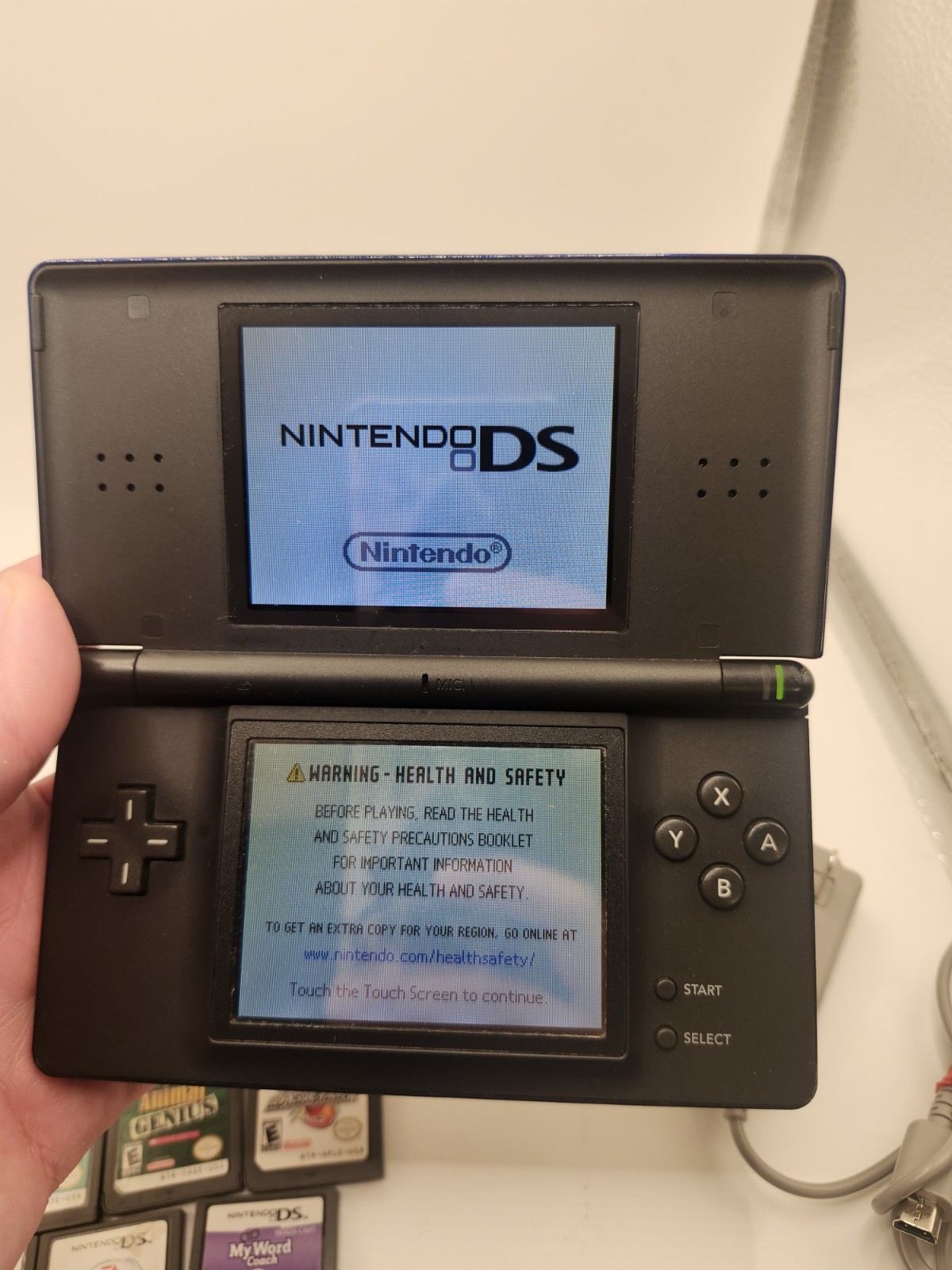 Nintendo DS Lite Console USG-001 Cobalt Blue/Black Charger TESTED With 8 Games