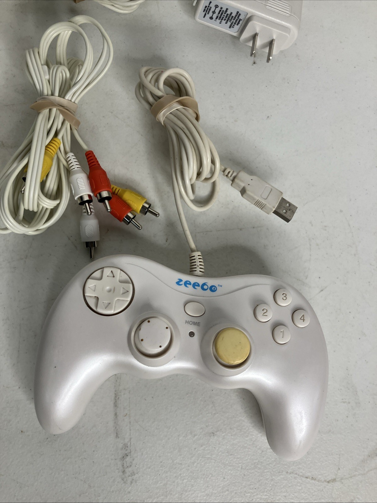 ULTRA RARE Special Edition Laser Etched Zeebo with 11 games, Controller, Works!