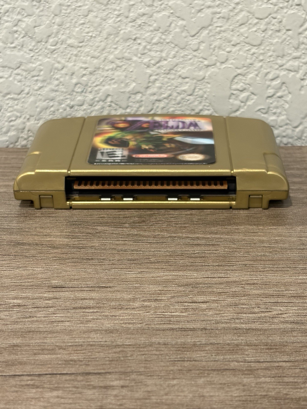 Nintendo 64 The Legend of Zelda: Majora’s Mask Gold Holographic Edition – Tested