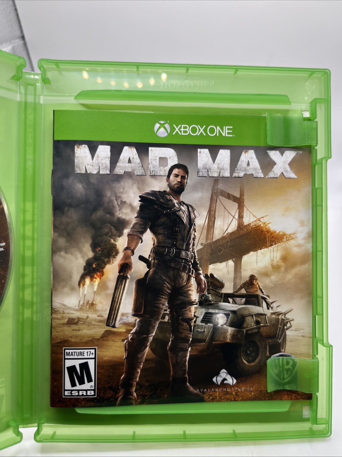 WB Games Mad Max Microsoft Xbox One 2015 M NTSC-U/C Manual Included