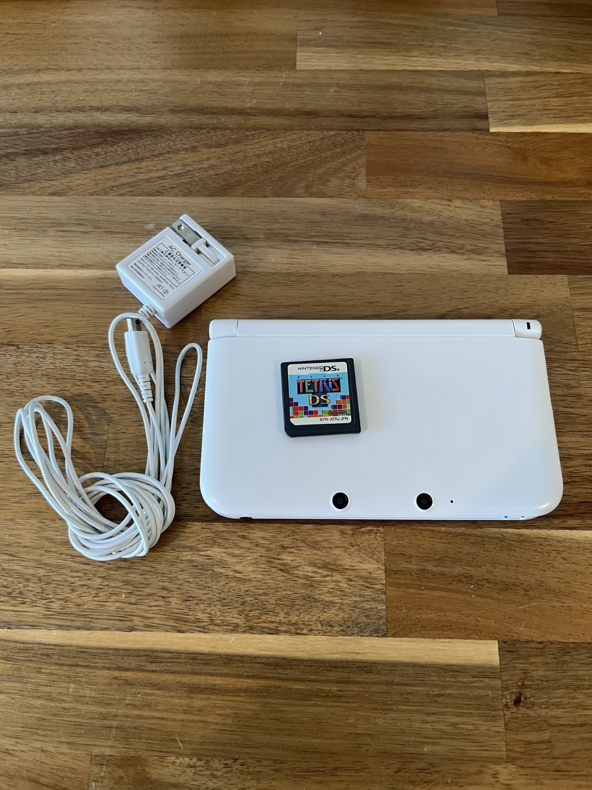 Nintendo New 3DS LL White with Tetris (Japanese Region)