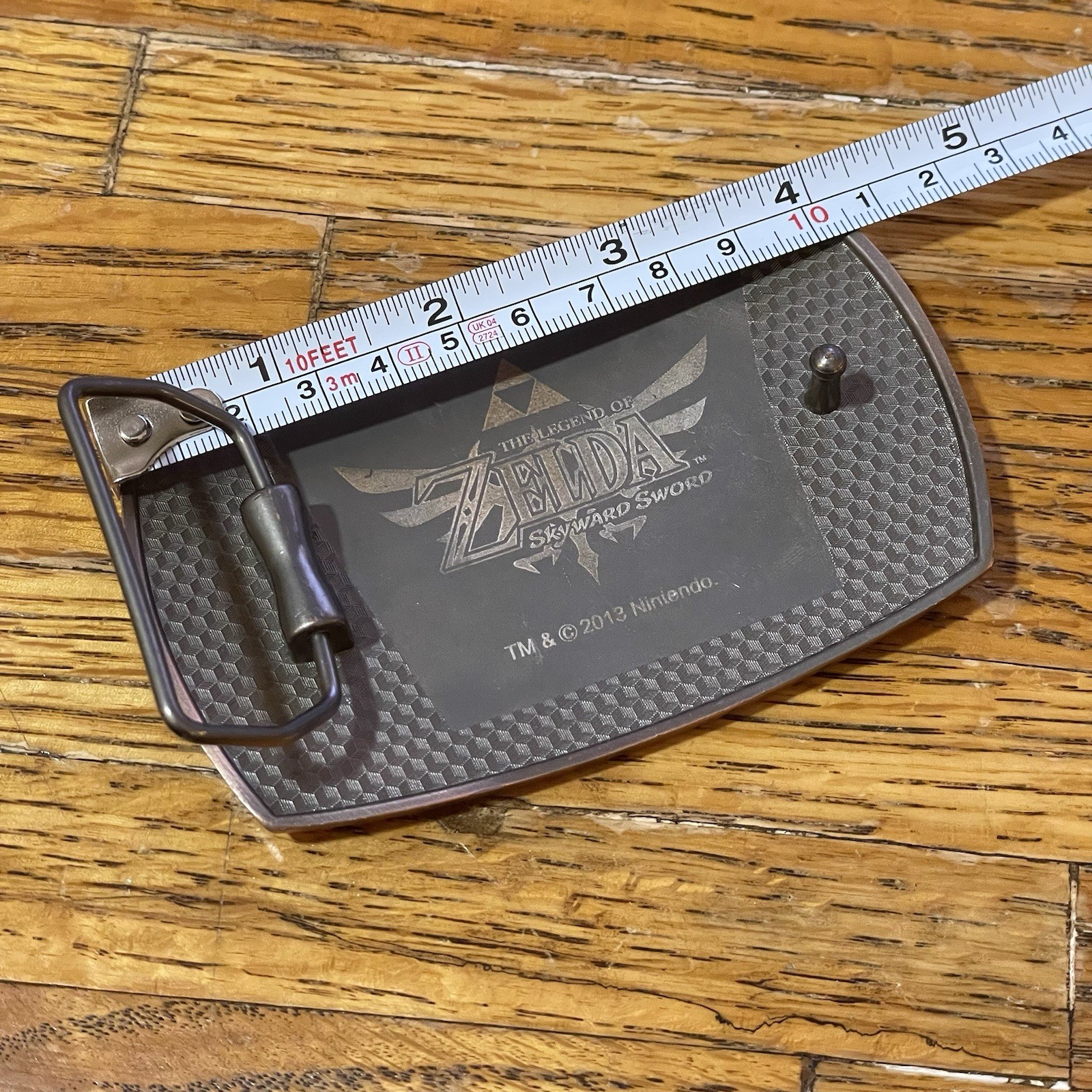 Legend of Zelda Skyward Sword Belt Buckle 4.25”x2.75” Bronze Toned Nintendo 2013