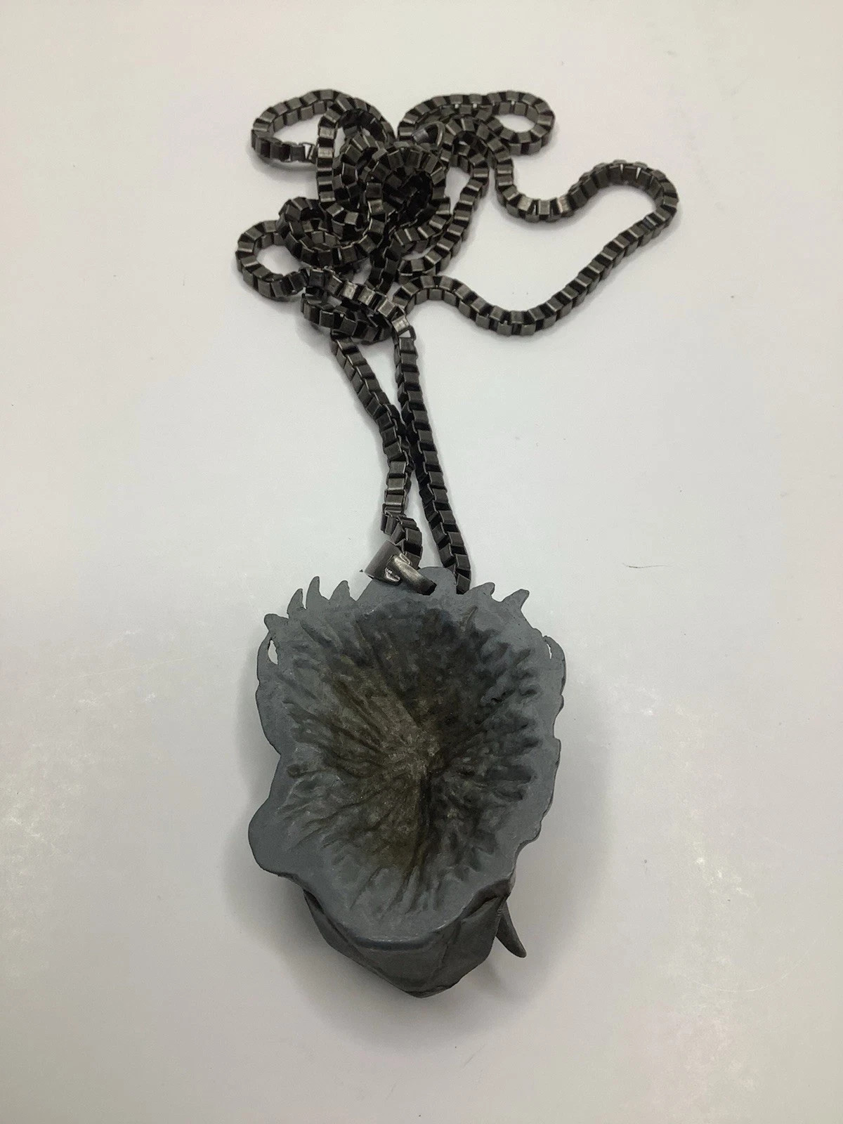 CD Projekt RED Cyberpunk 2077 Samurai Medallion Necklace Collectible Limited NEW