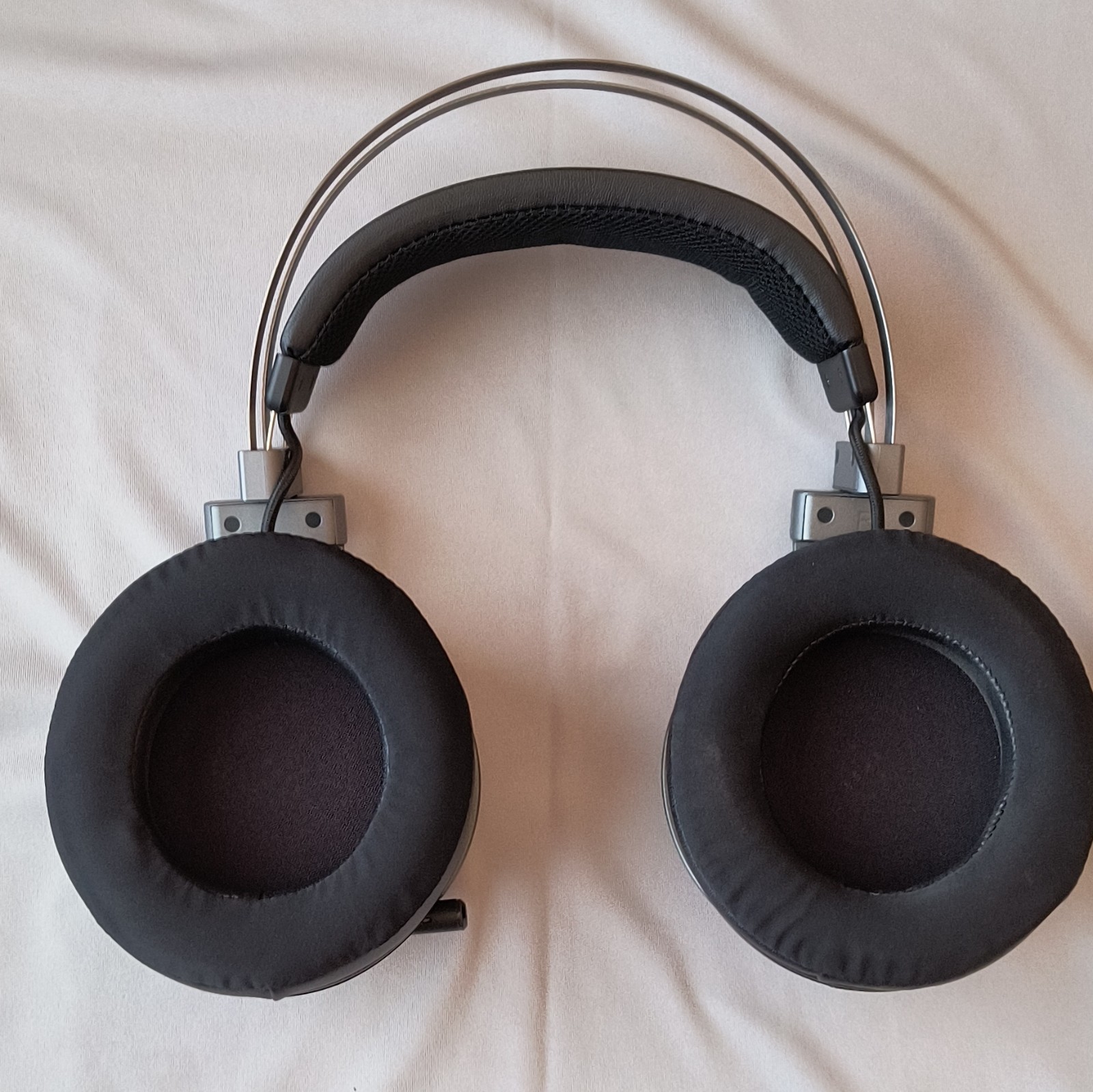 Razer Nari Ultimate Wireless Hypersense Haptic Surround Headset Black USB/3.5mm