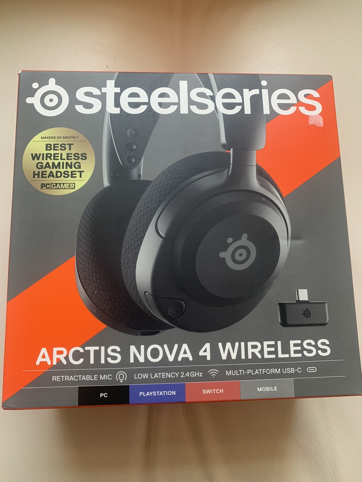 SteelSeries ARCTIS NOVA 4 Wireless Gaming Headset – PC Playstation Switch Mobile