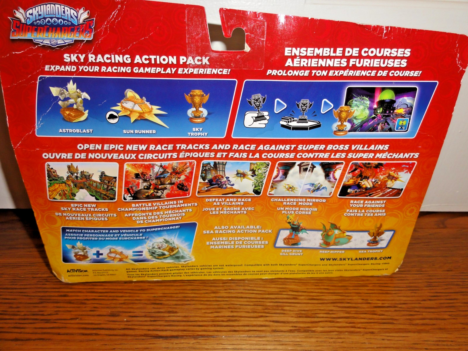 Skylanders Superchargers Sky Racing Action Pack