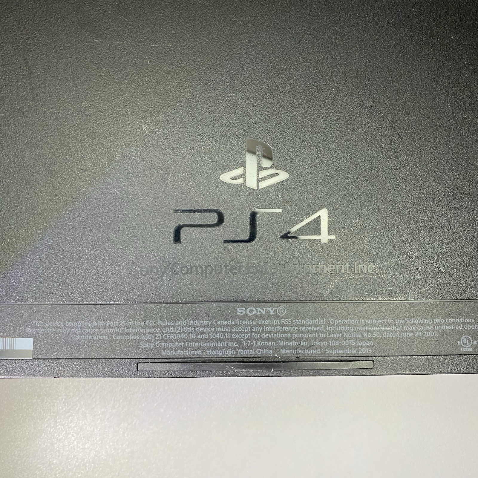 Sony PlayStation 4 500GB Gaming Console – Black (CUH-1001A) W/Controller
