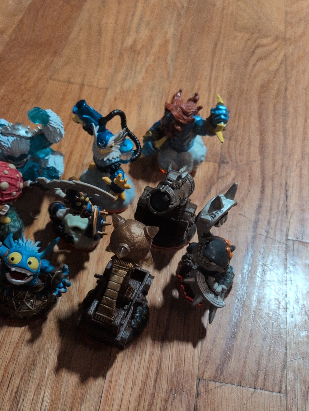 Skylanders Giants Figures Lot of 10 Collectible Figures