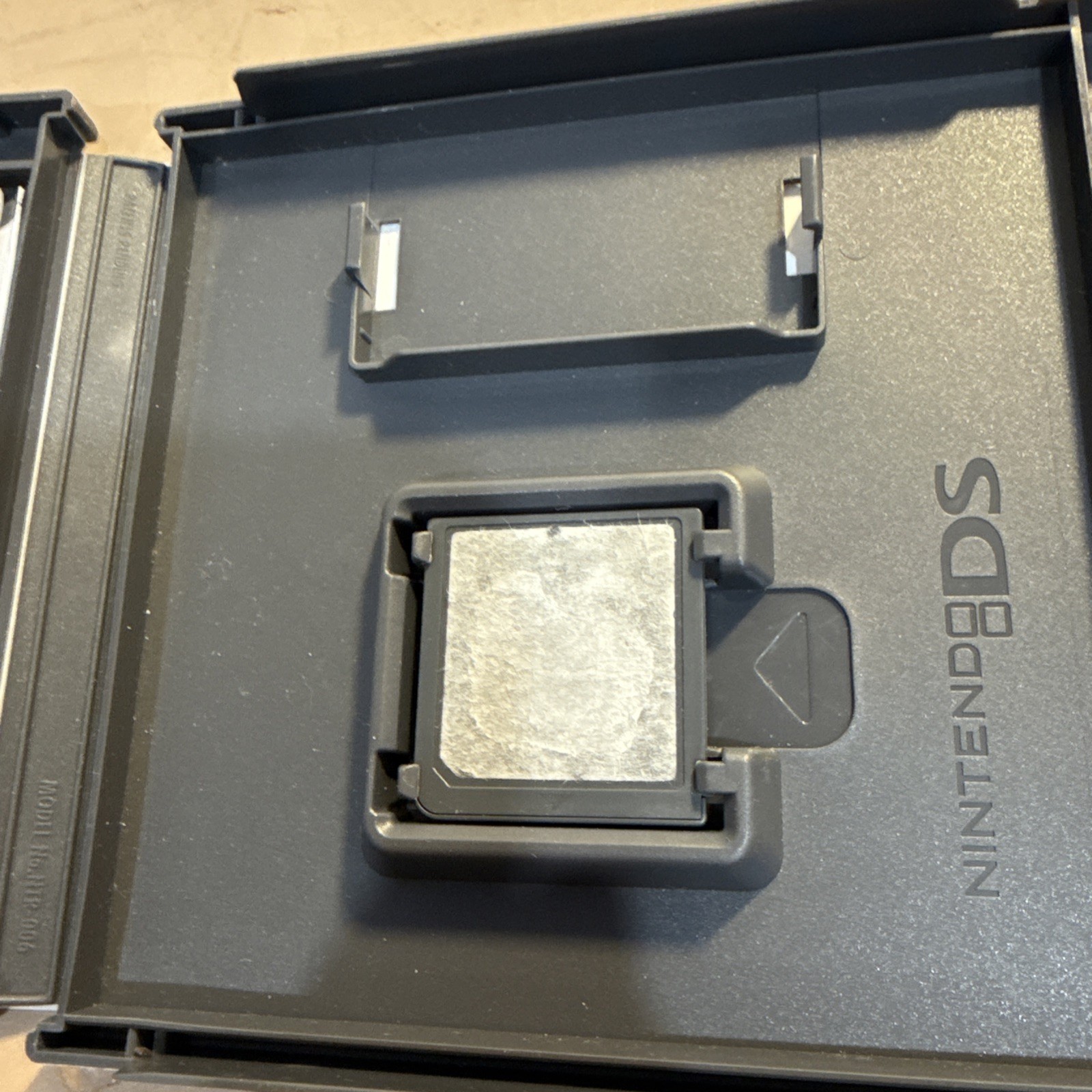 Mario Party DS (Nintendo DS, 2007) label ripped off the working