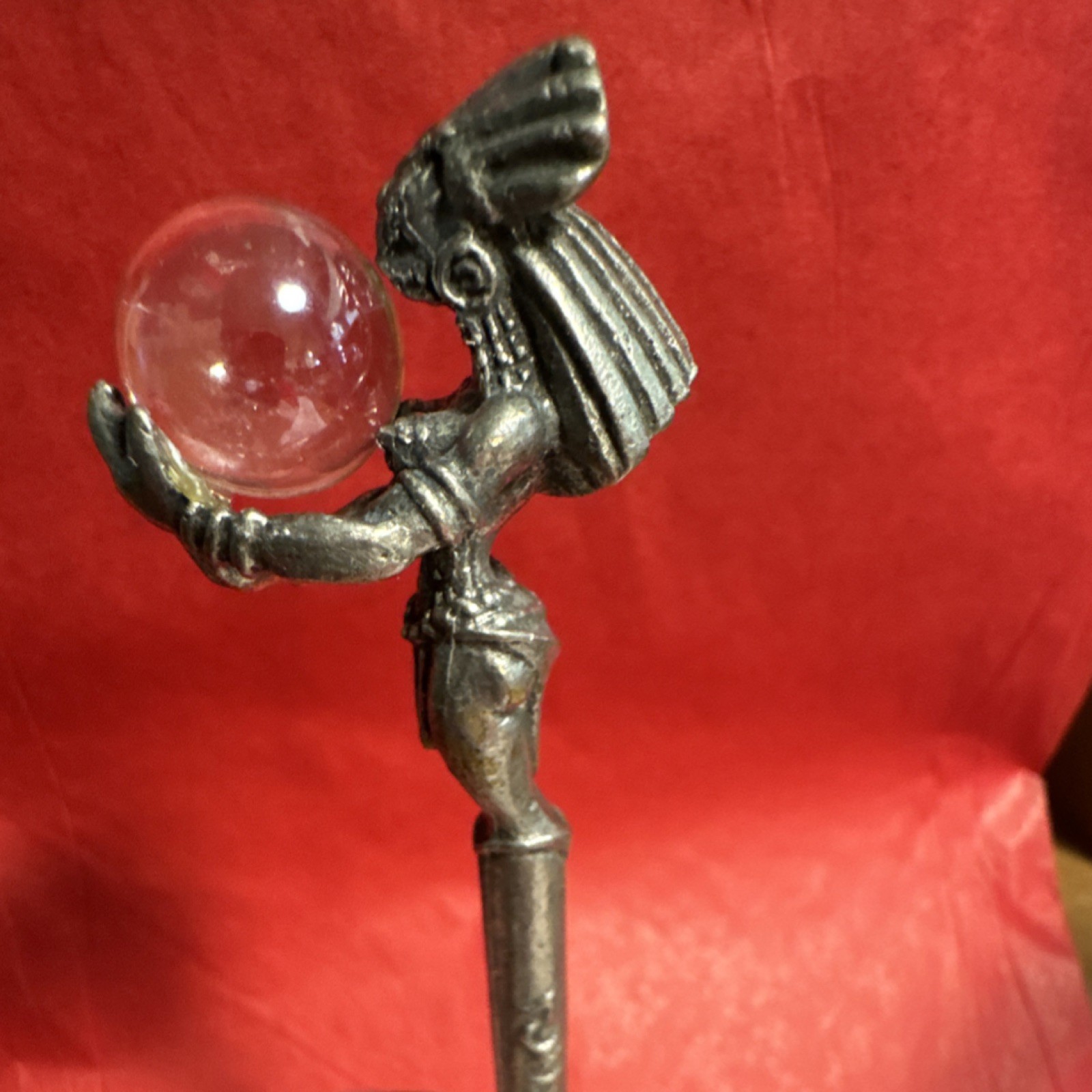 EverQuest Gates of Discord collectible keychain & PC CD-ROM