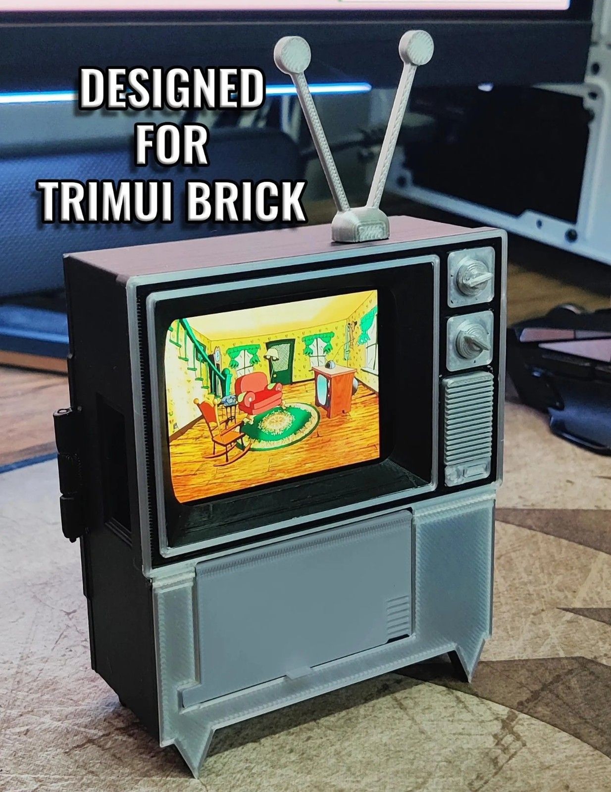 TrimUI Brick Retro TV