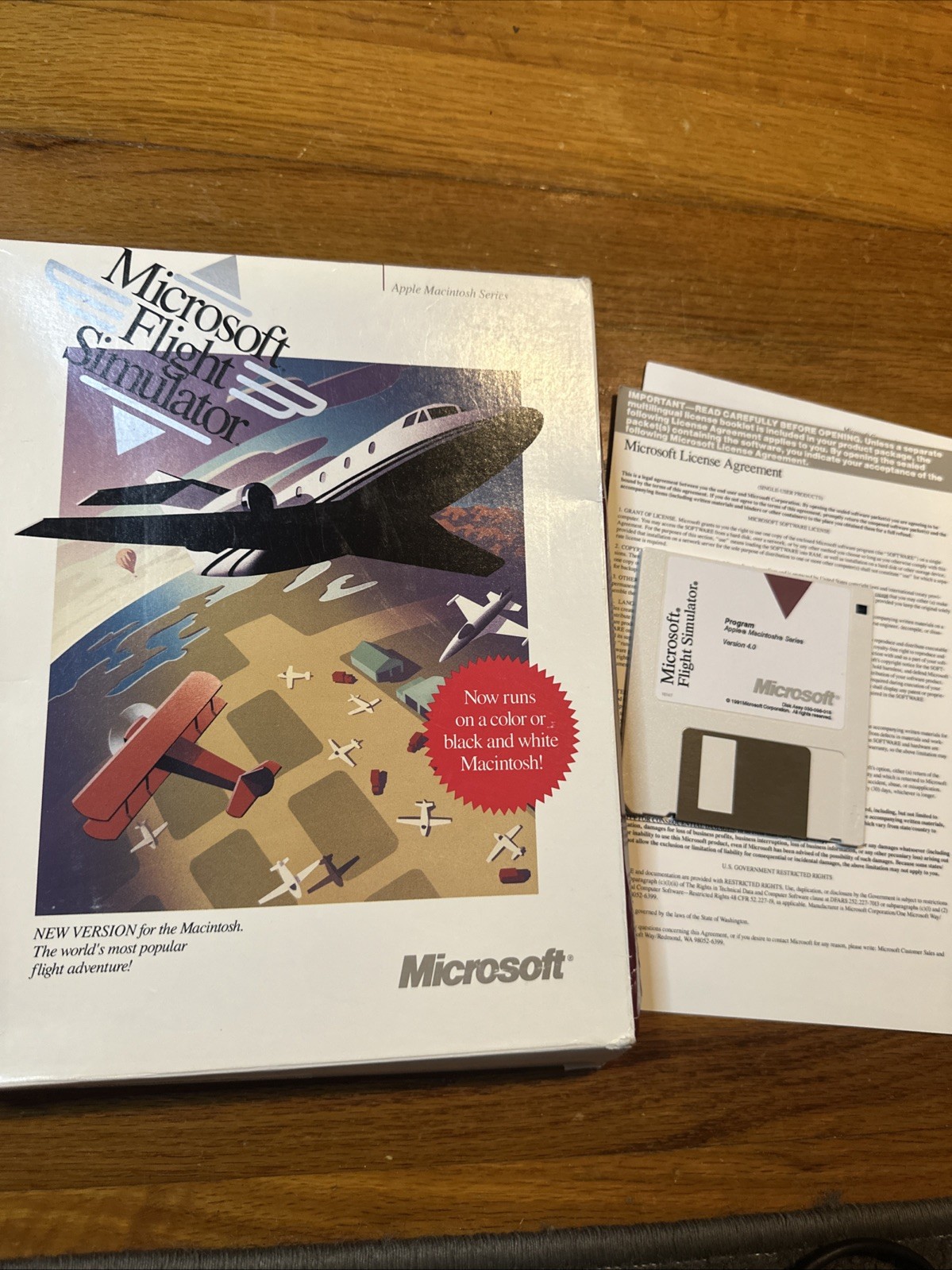 1991 Microsoft Flight Simulator 4.0 Apple Macintosh w/ Retail Box, 3.5″