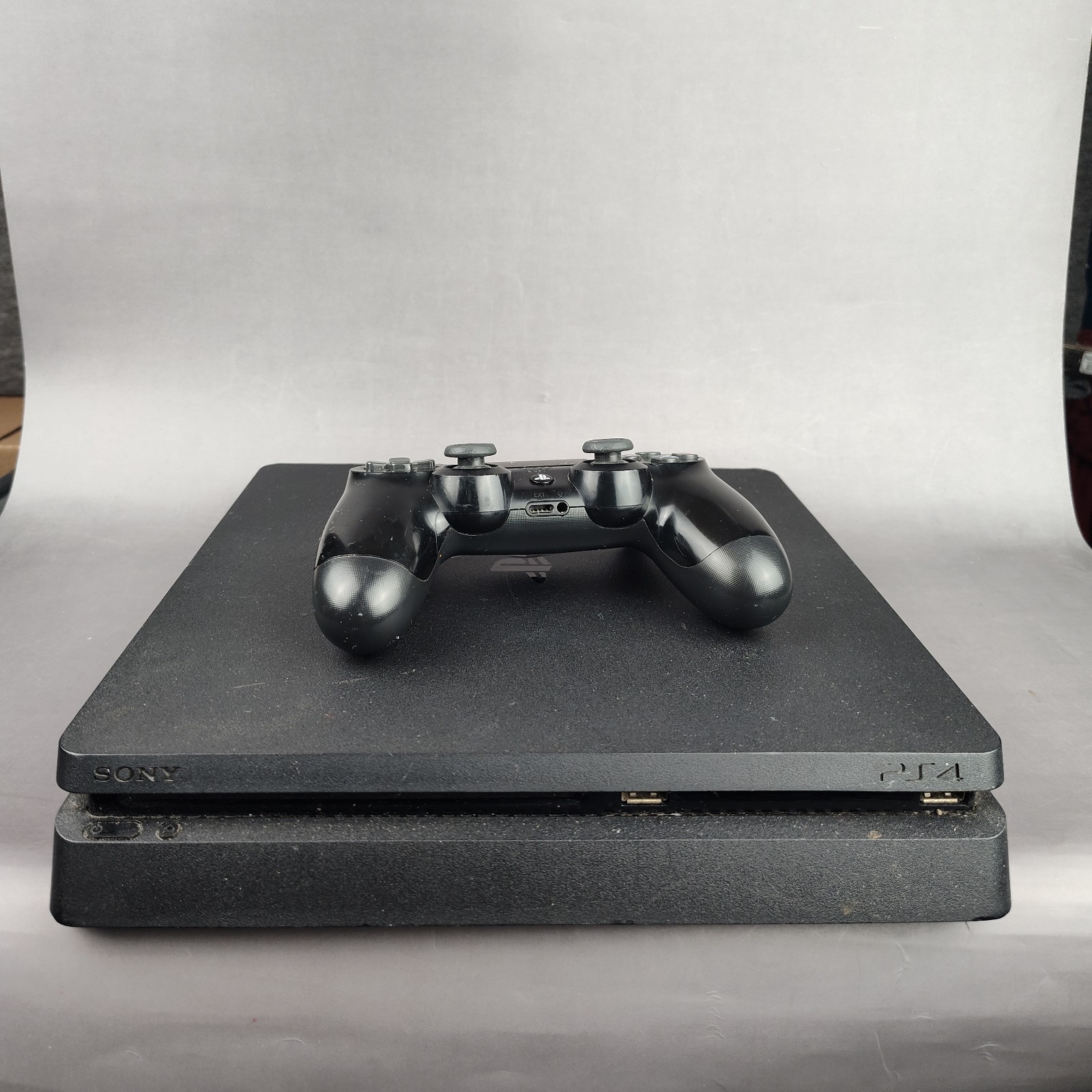 PlayStation PS4 Slim 1TB with Controller (Right Joystick Is Broken)