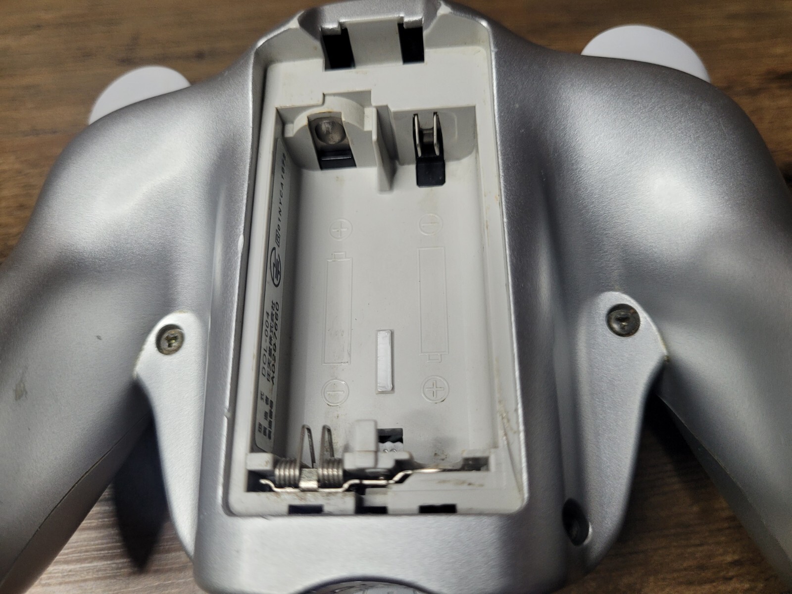 Nintendo Gamecube Wavebird Wireless Controller – Platinum( No Dongle Or Back)