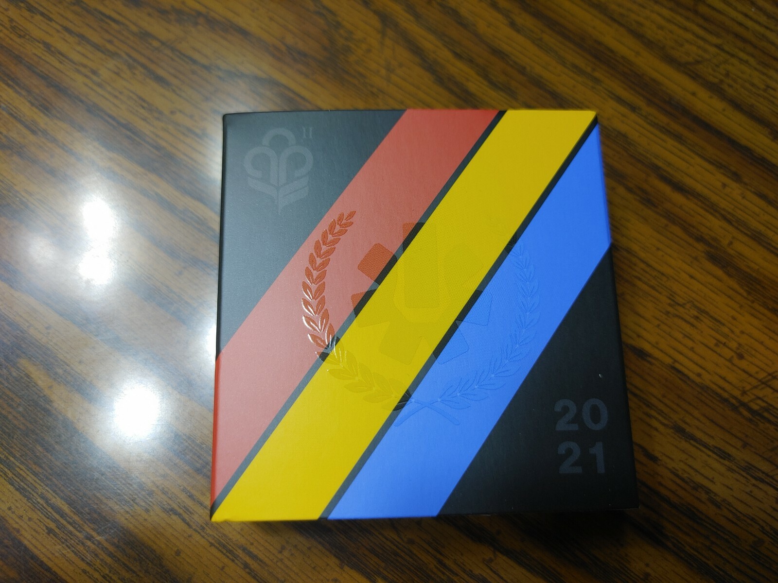Destiny 2 Guardian Games 2021 Hunter Gold Medal Pin WITH Eye of Midnight Emblem