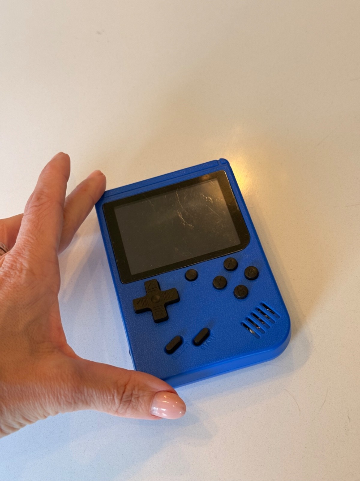 Handheld Play Machine Retro Player with 400 Classical FC Plays Machine 2.8-Inch