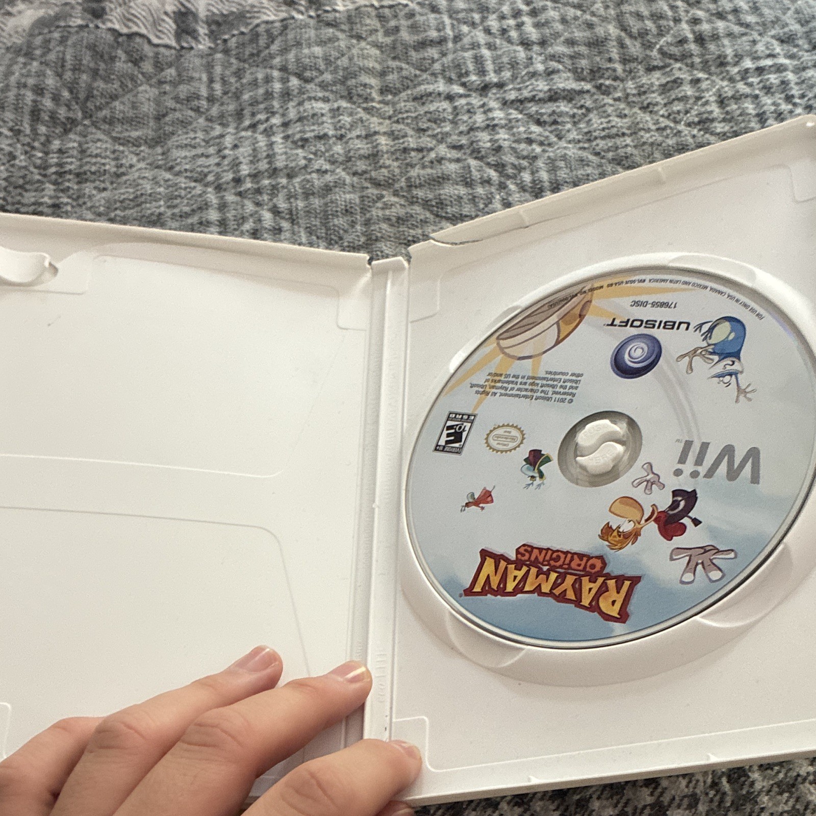 Ubisoft Rayman Origins – Nintendo Wii w/ Case, Multiplayer, E10+ (2011)