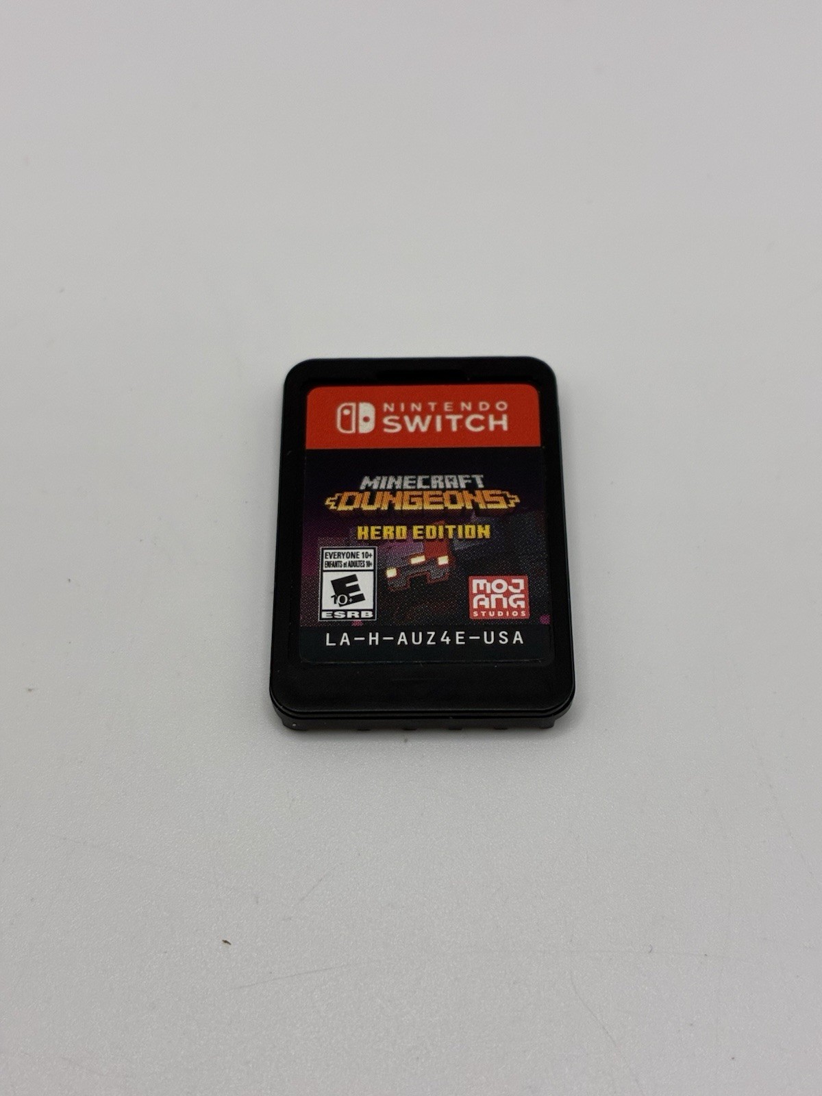 CIB Minecraft Dungeons Hero Edition – Nintendo Switch