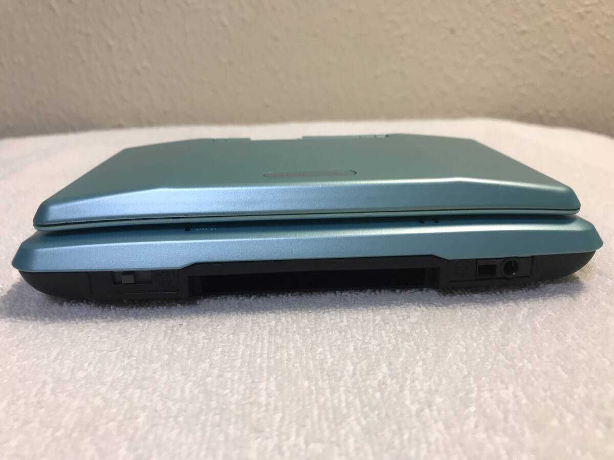 Nintendo DS Original Handheld Console Turquoise Blue With Stylus Charger Box