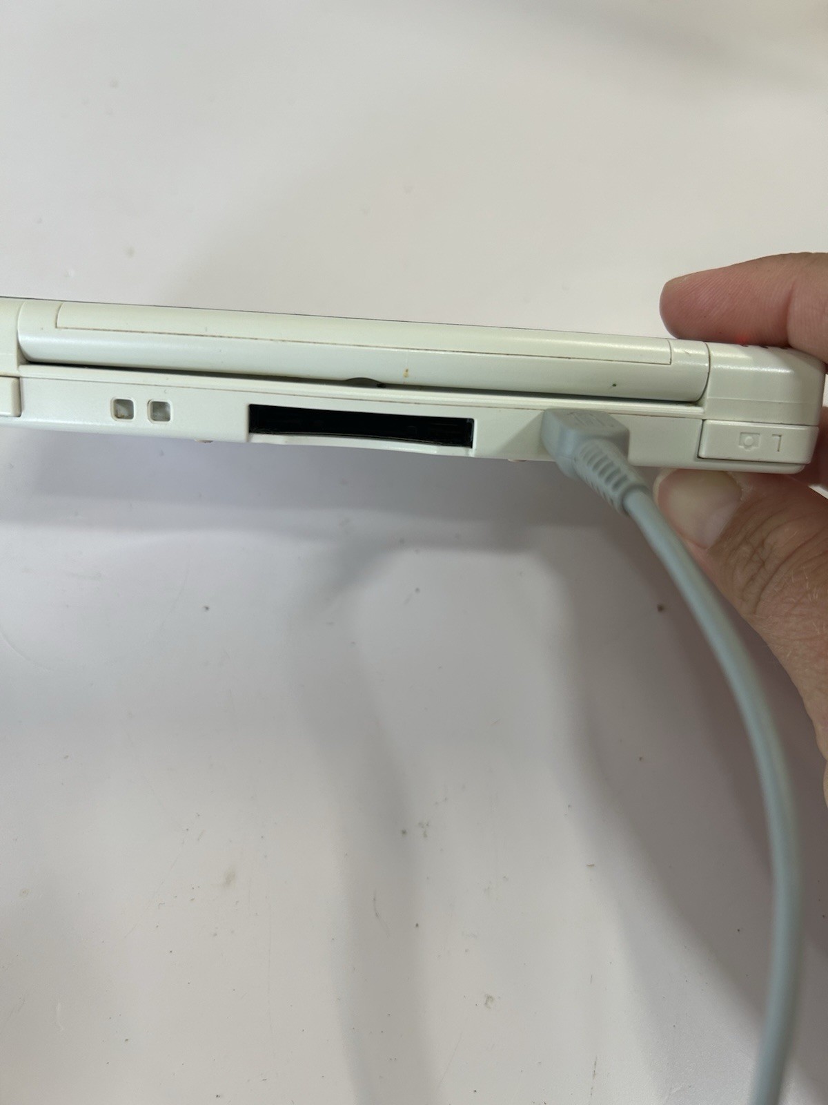Nintendo DSi White With Print Cover Handheld System with 7 Games