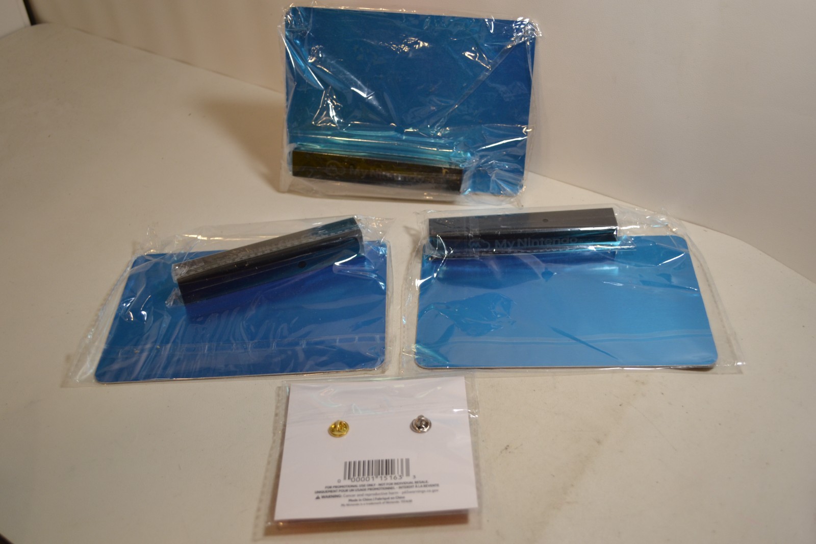 LOT My Nintendo Classics – Super Mario Bros 3 Desktop Metal Display Collectible