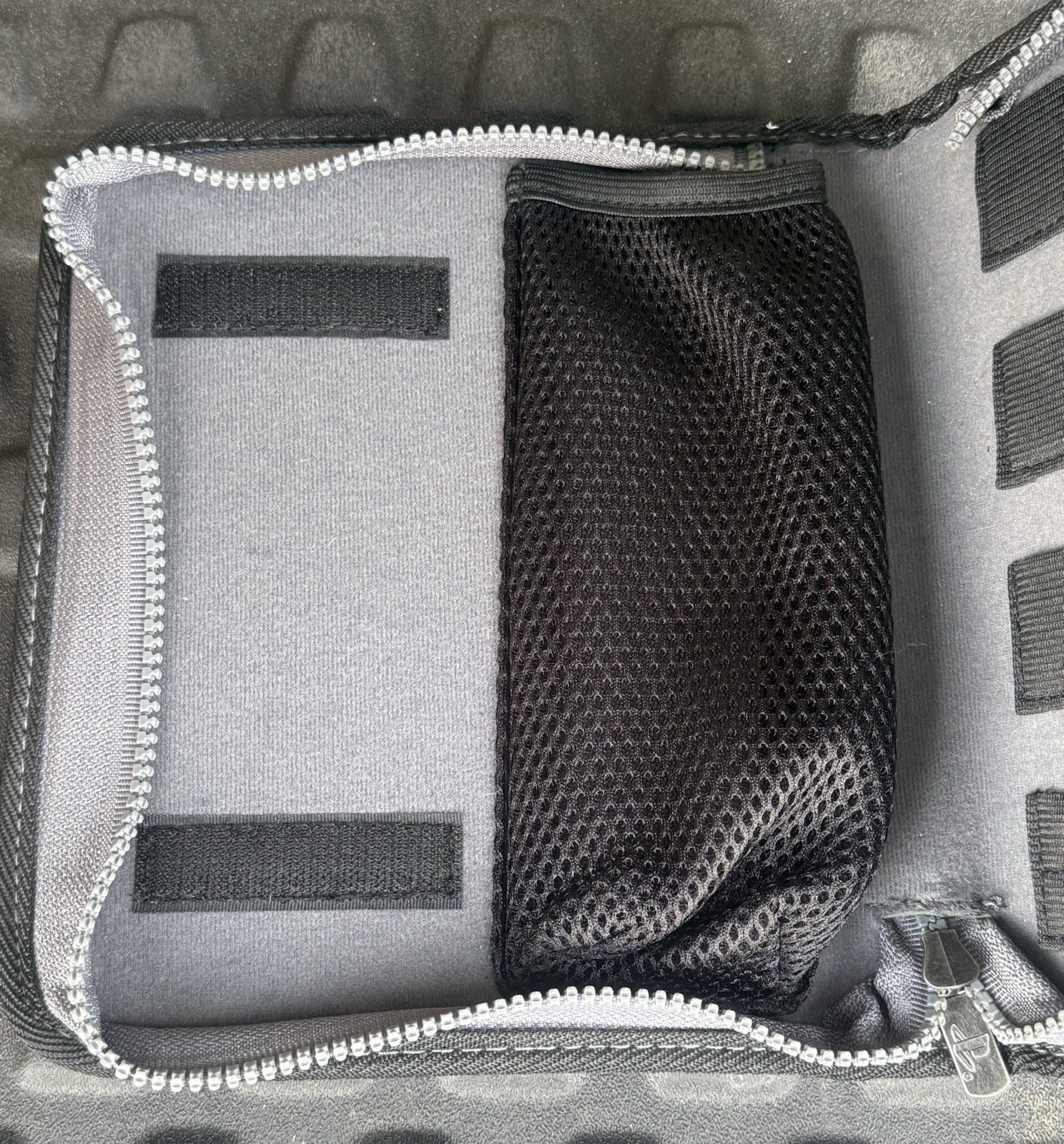 PS Vita PlayStation Console Official Sony Carrying Case Travel Bag Fits 20 Games