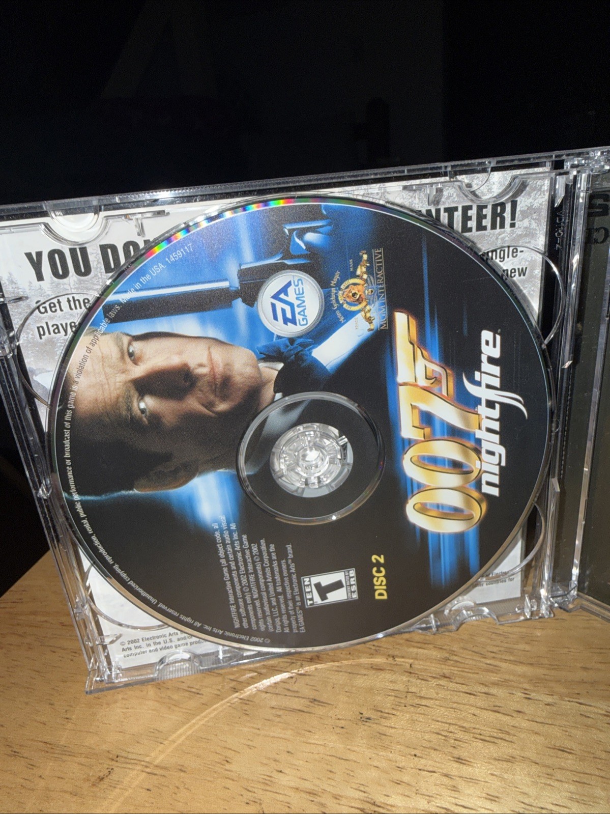 James Bond 007: Nightfire (PC, 2002) Box, Case, Book And Working Game
