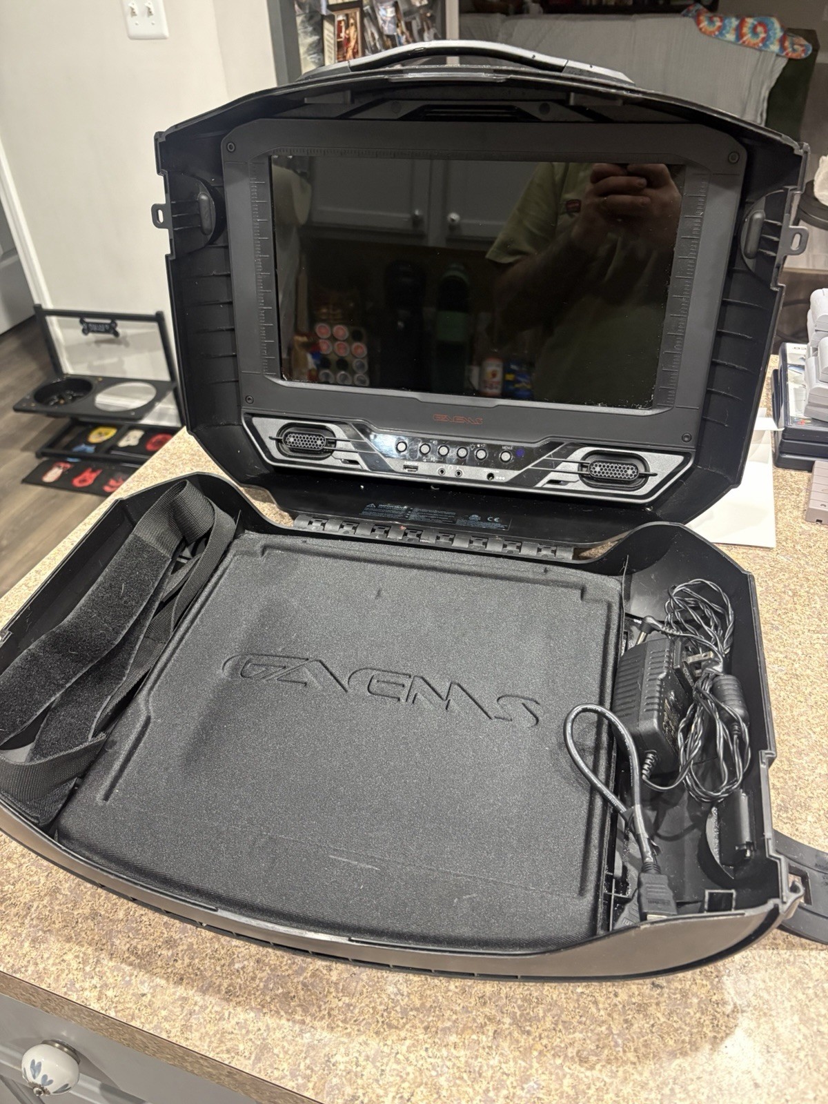 GAEMS G155 Sentry Hard Shell Padded Game Case for PS4 Xbox One Black