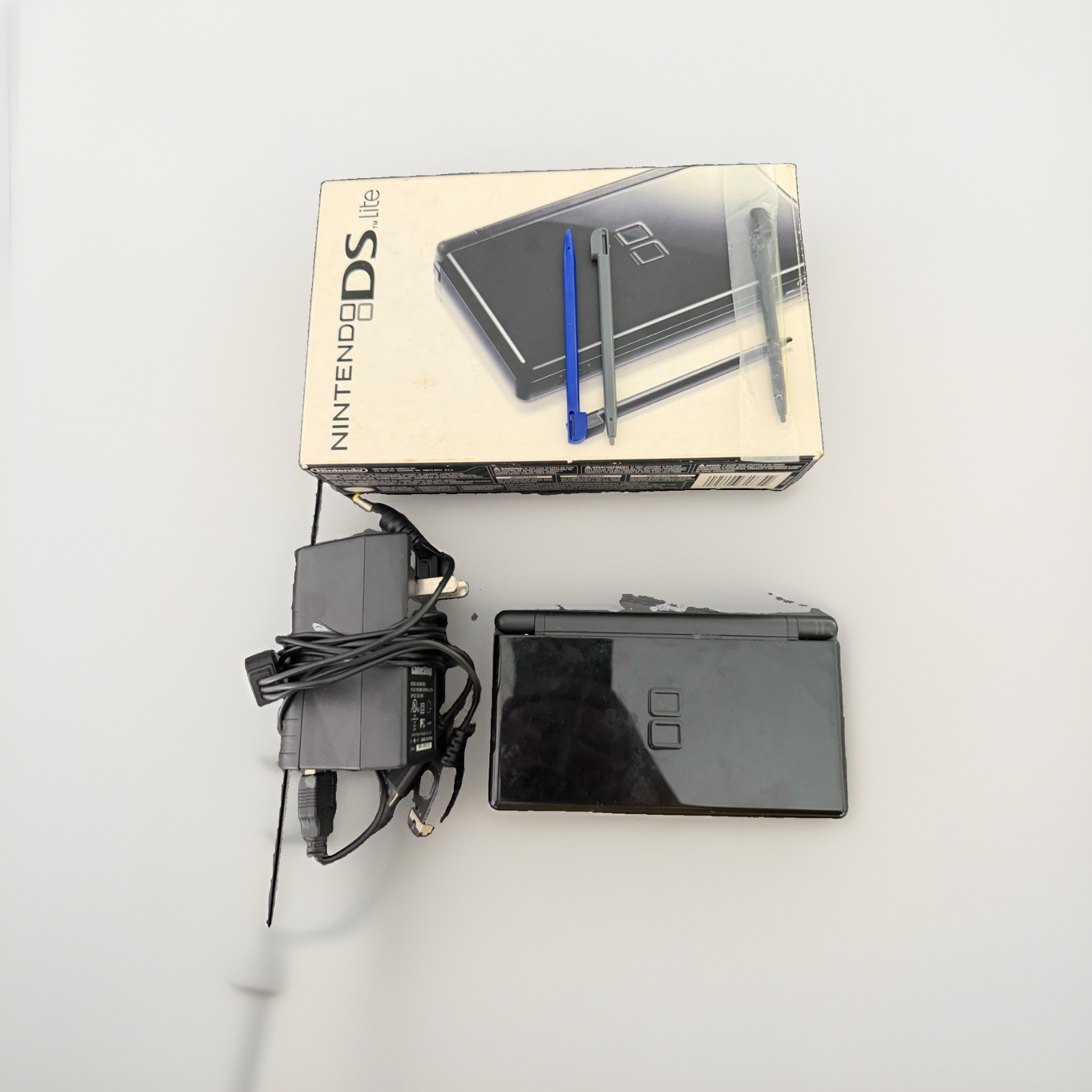 Nintendo DS Lite Handheld System – Onyx Black