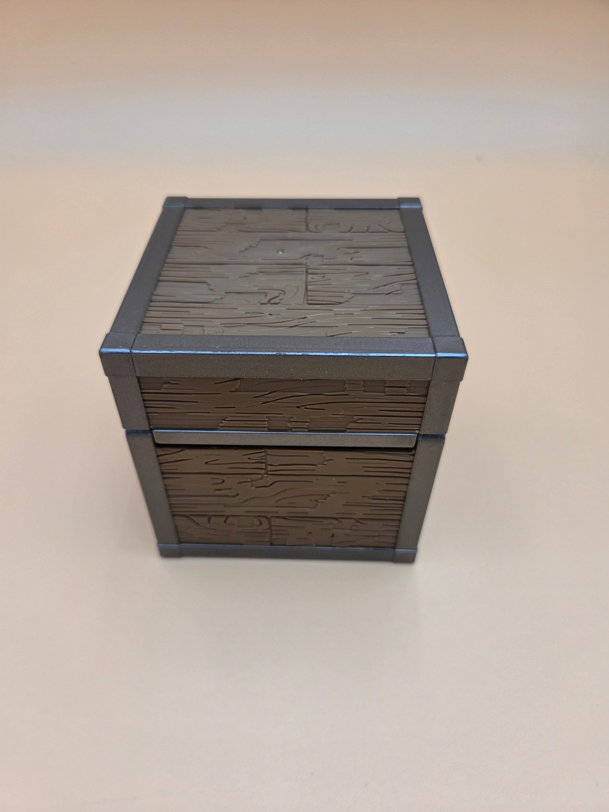 Minecraft Inventory Chest – The End – Open Box