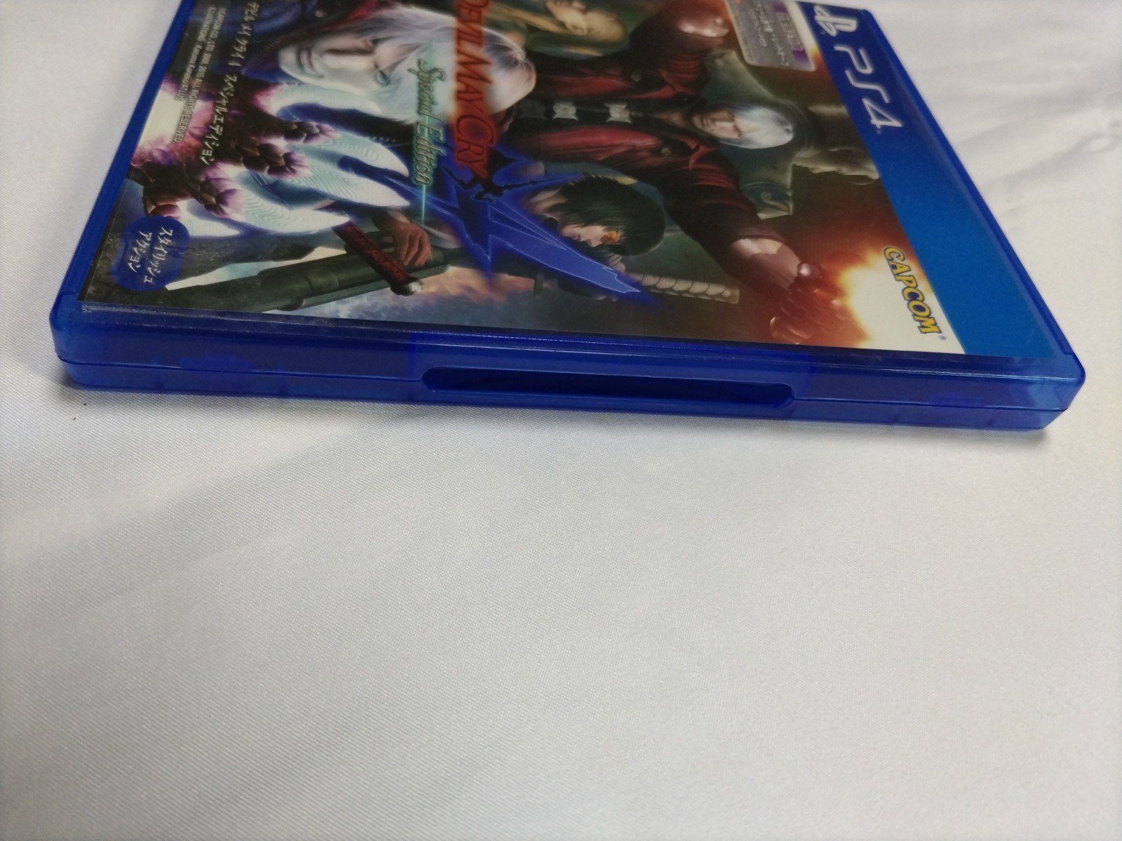 PS4 DMC Devil May Cry 4 Special Edition CAPCOM w/Manual CIB Good Cleaned Japan