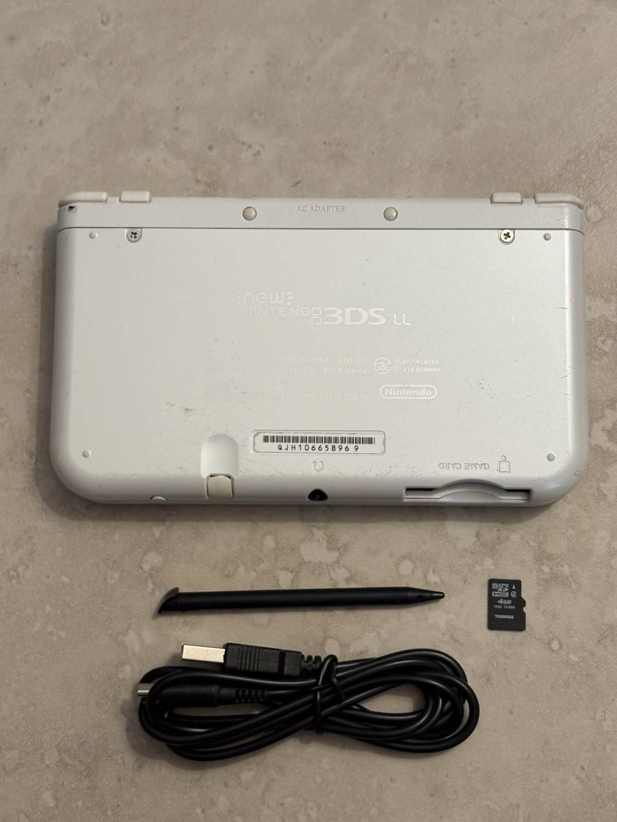 New Nintendo 3DS LL XL Pearl White Region Free USA Seller Top IPS Very Good