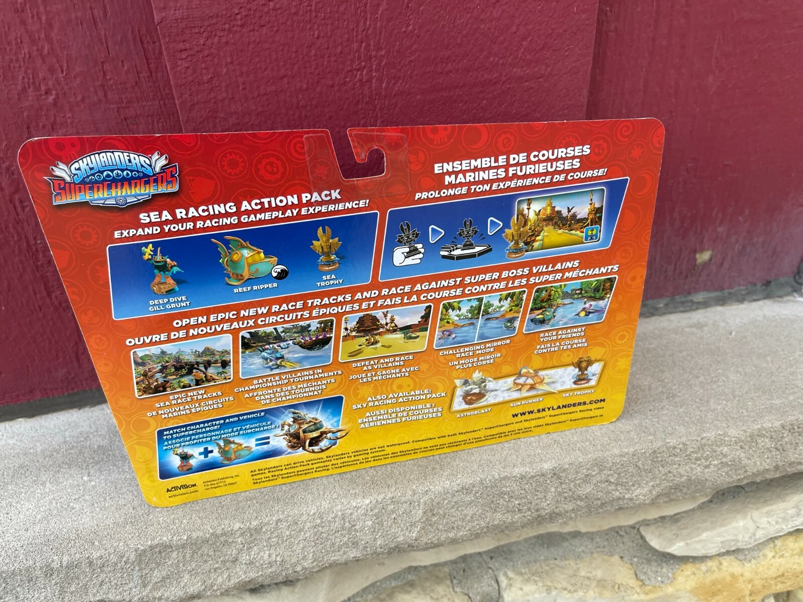 (MIP) 2015 Skylanders Superchargers Sea Trophy Racing Pack (S18)