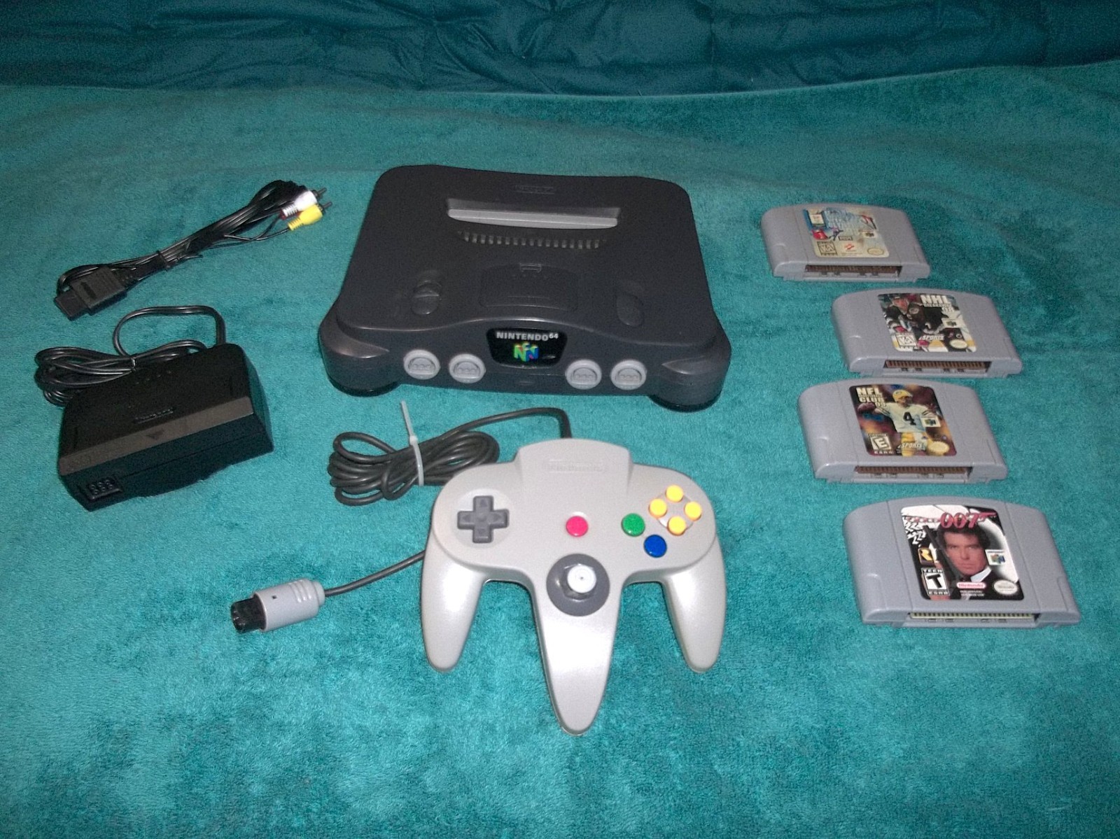 Nintendo 64 N64 Original System Console with 4 games inc new 3rd party Goldeneye