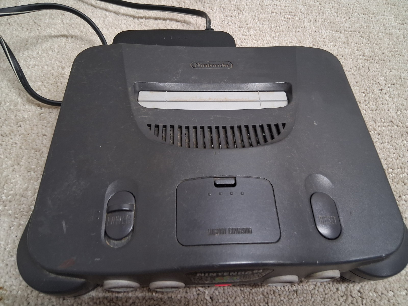 Nintendo 64 N64 Gaming Console System W/ Controller No AV Cord Powers On