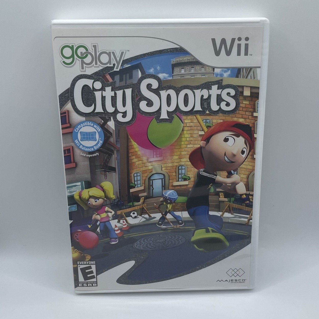 Go Play City Sports- Nintendo Wii- Majesco Entertainment- 2008- Complete In Box
