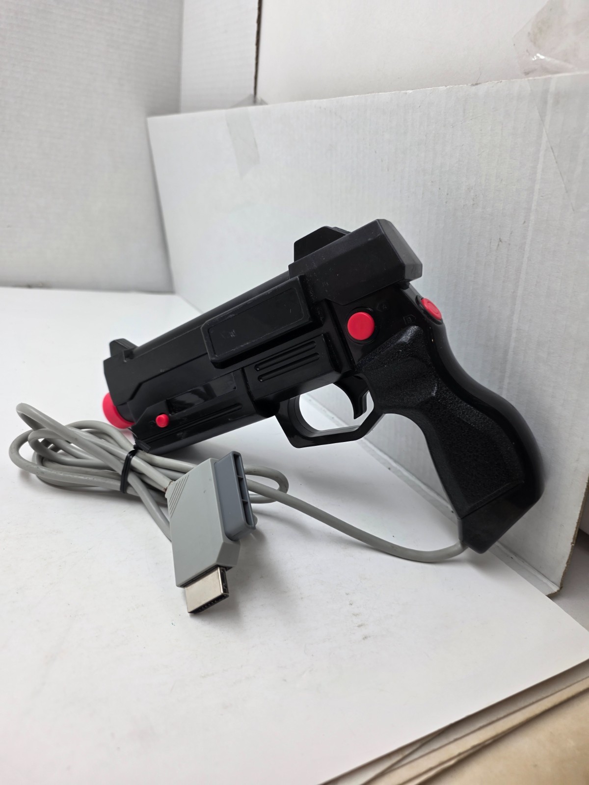 Dual shock Light Gun for Sega Saturn ONLY for OLDER TUBE TYPE CRT TV# i29