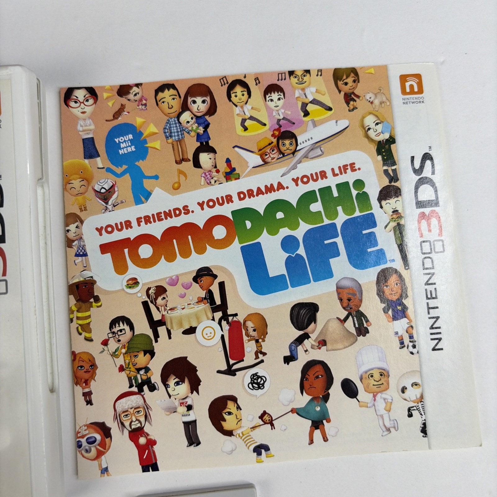 Tomodachi Life (Nintendo 3DS, 2014) Complete In Box W Manual