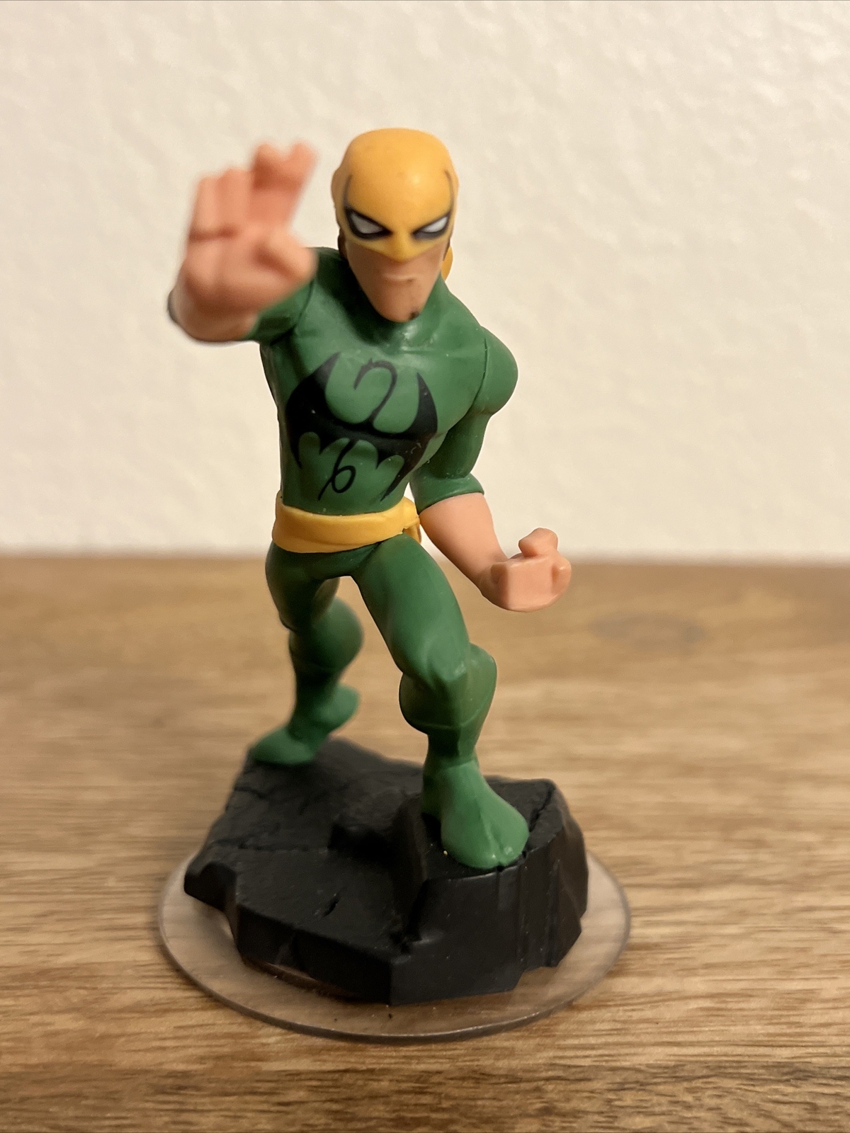 DISNEY MARVEL INFINITY 2.0 SUPER HEROES IRON FIST TOY