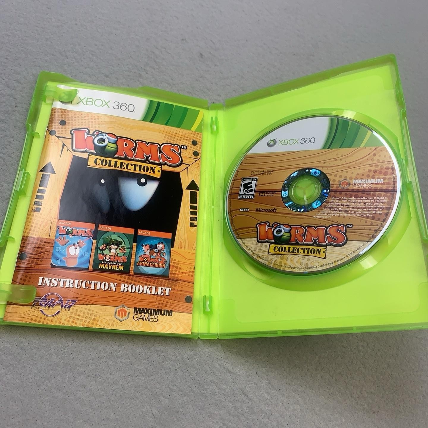 Worms Collection Xbox 360 Game E10+ Maximum Games NTSC-U/C Disc Manual Green