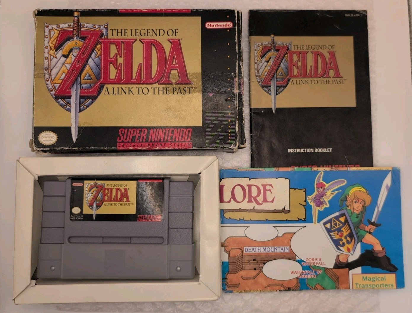The Legend of Zelda: A Link to the Past (Super Nintendo) Near Complete – Clean